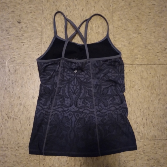 Athleta Harmonious Strappy Cami Tank, Size: Small. - Picture 7 of 14